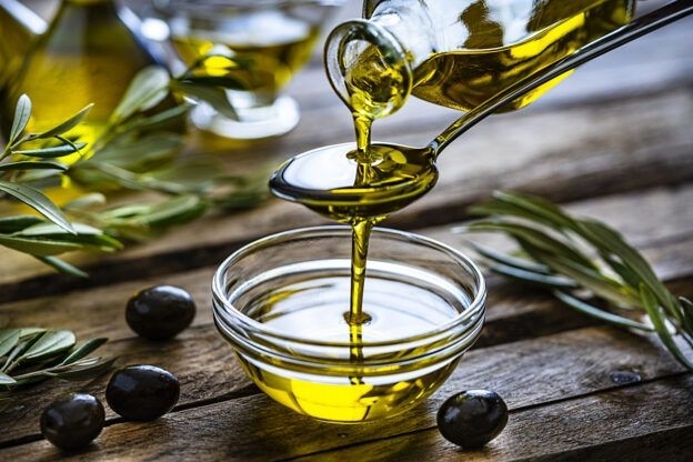 روغن زیتون ارگانیک طارم - tarom - مظنه